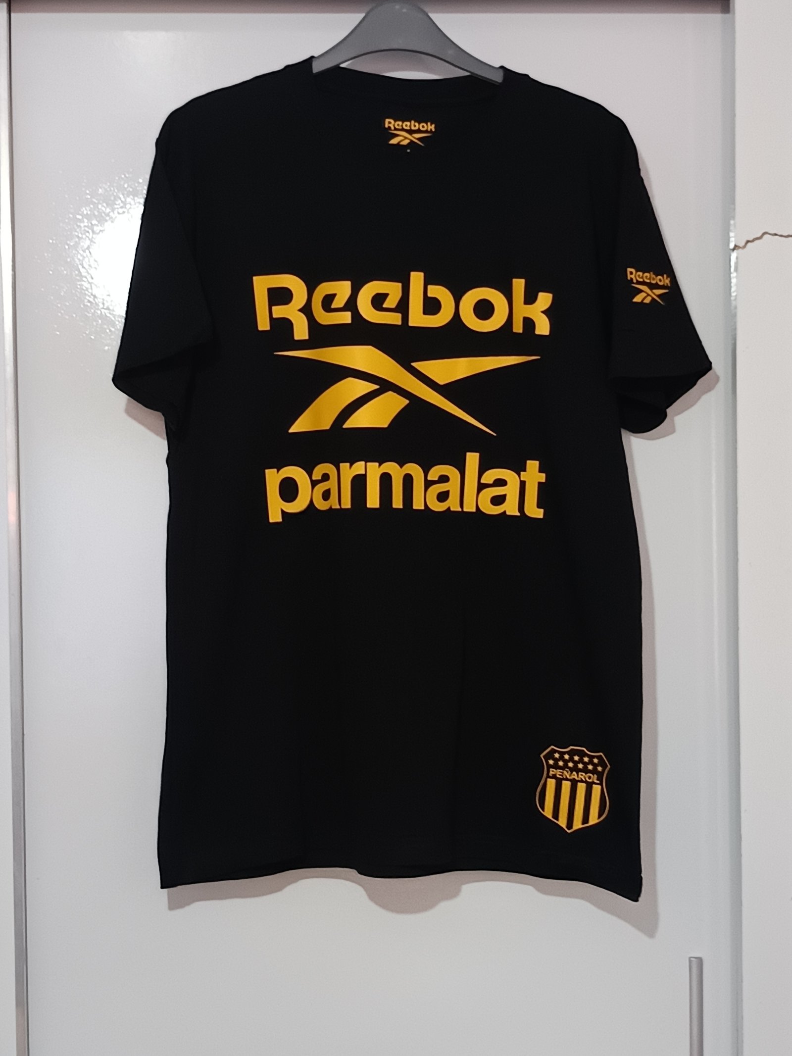Remera retro Reebok 