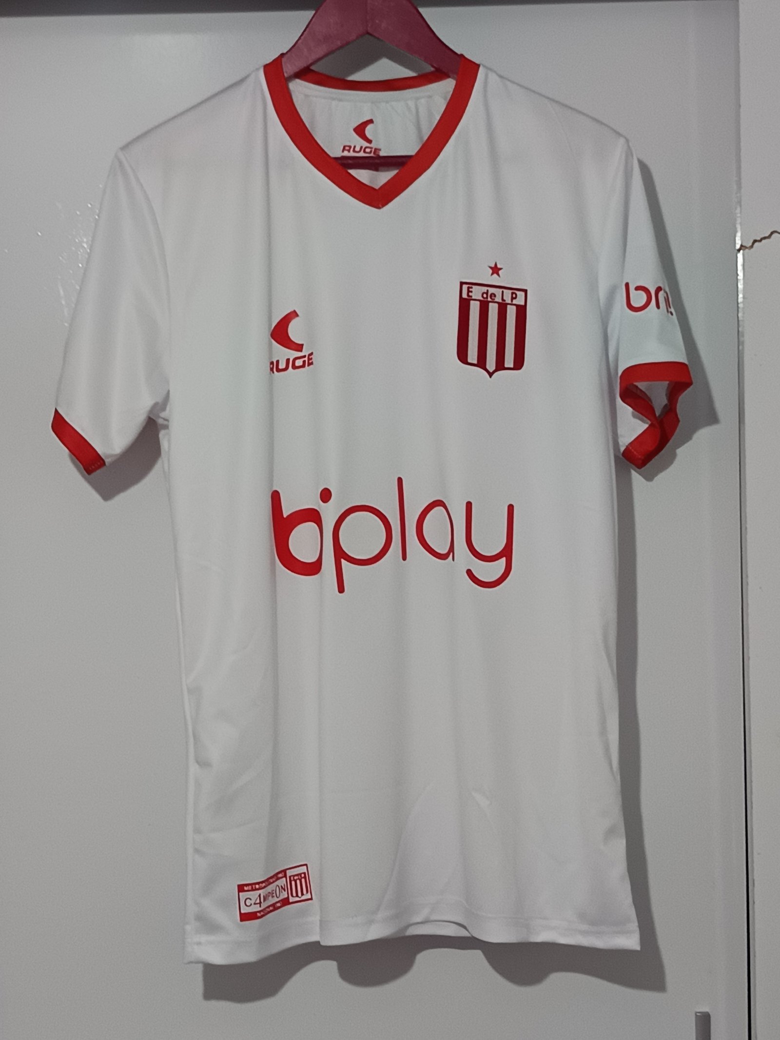 Camiseta estudiantes alternativa 